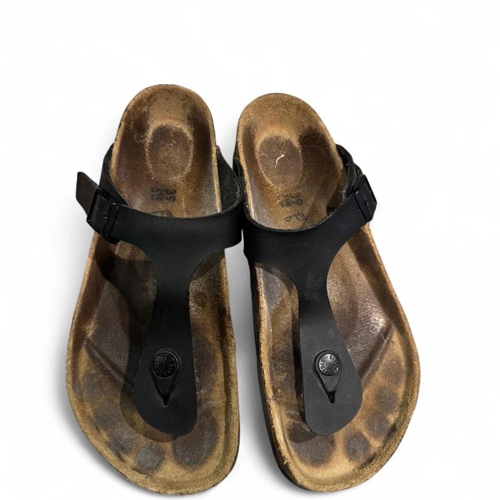 Black Birkenstock Gizeh Sandals - Picture 2 of 5